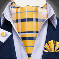 Foulard Ascot Soie Jaune à Carreaux