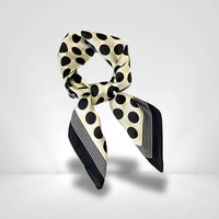 Foulard Fond Blanc a Pois Noir