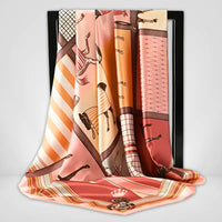 Grand Foulard en Soie Motif Cheval